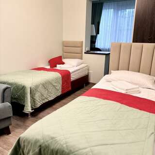 Мини-отель Полярный круг Мурманск №1 Стандарт трехместный с доп.кроватью (в блоке)-7